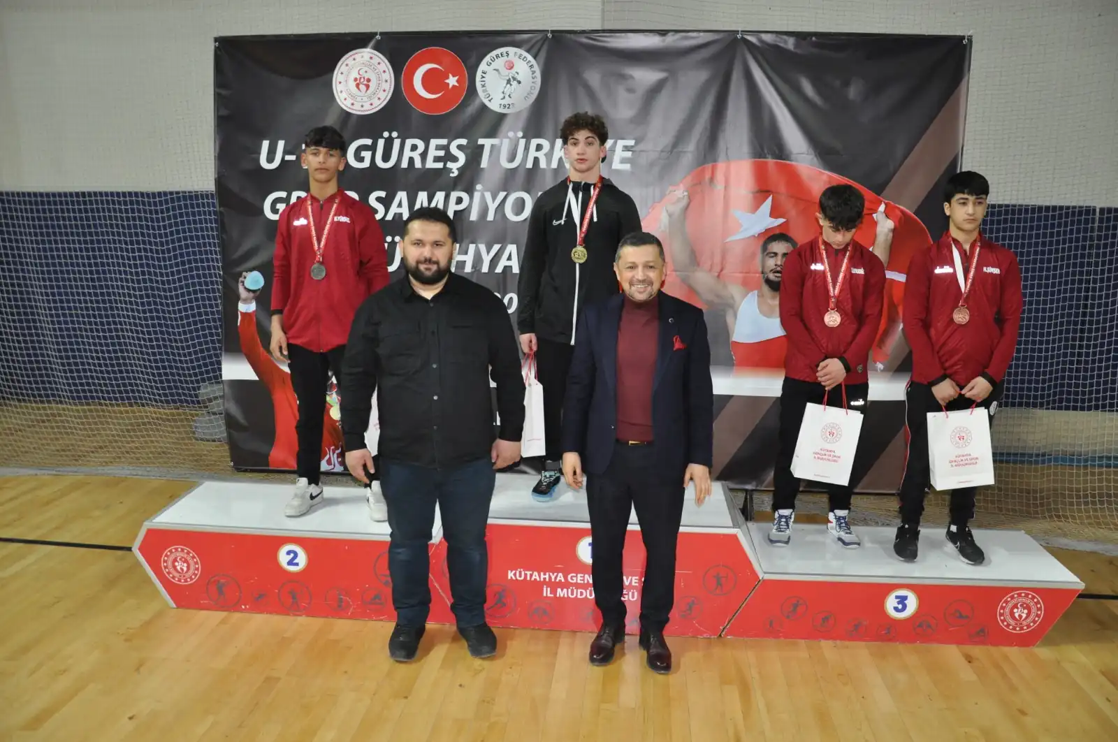 Kütahya’da Türkiye Güreş Müsabakaları Sona Erdi 