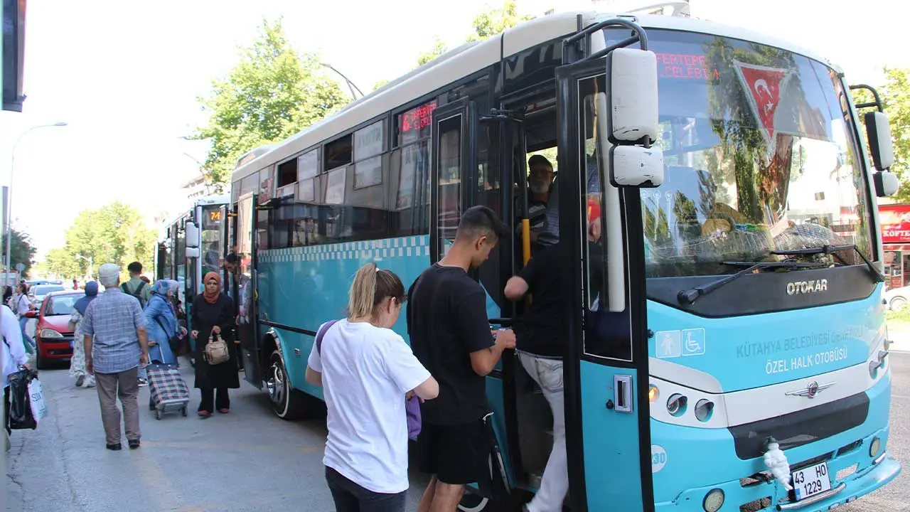 Kütahya’da Vatandaşların Şehir Içi Ulaşım Zammına Tepkileri1 (1)