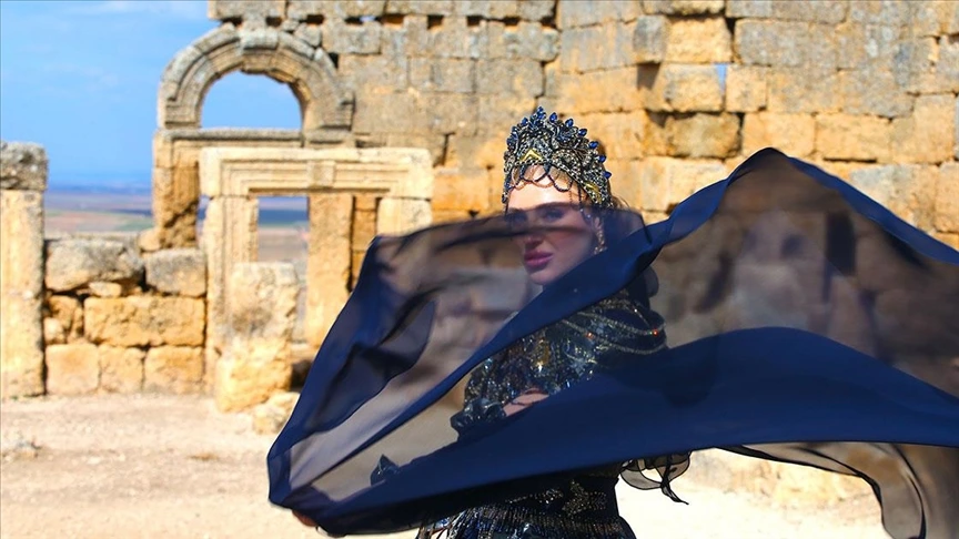 Mezopotamya Motifleri Tarihi Mekanlarda Defileyle Tanıtıldı (3)