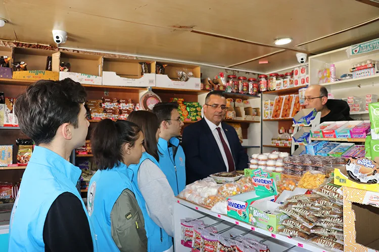 Amasya’da Öğrenciler, Osmanlı Geleneği “Zimem Defteri”Ni Yaşatıyor1