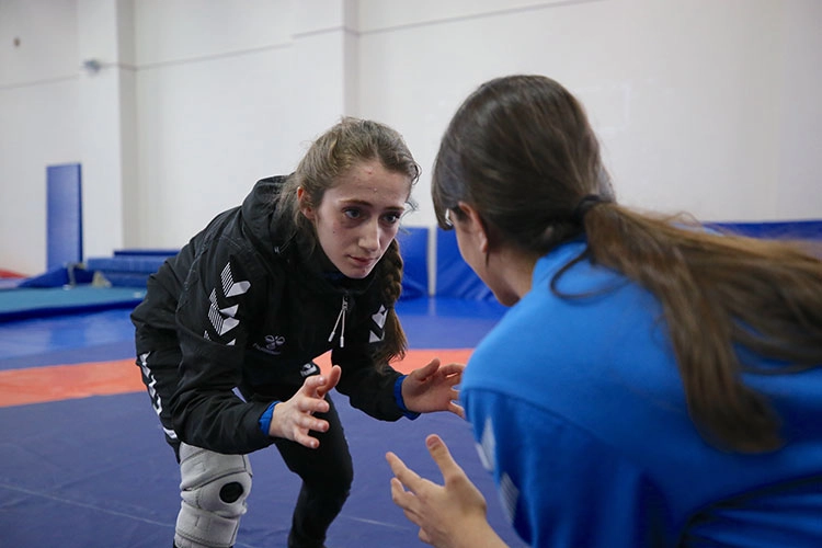 Devlet Korumasında Yetişen Güreşçi , Türkiye’yi Temsil Etmeye Hazırlanıyor1