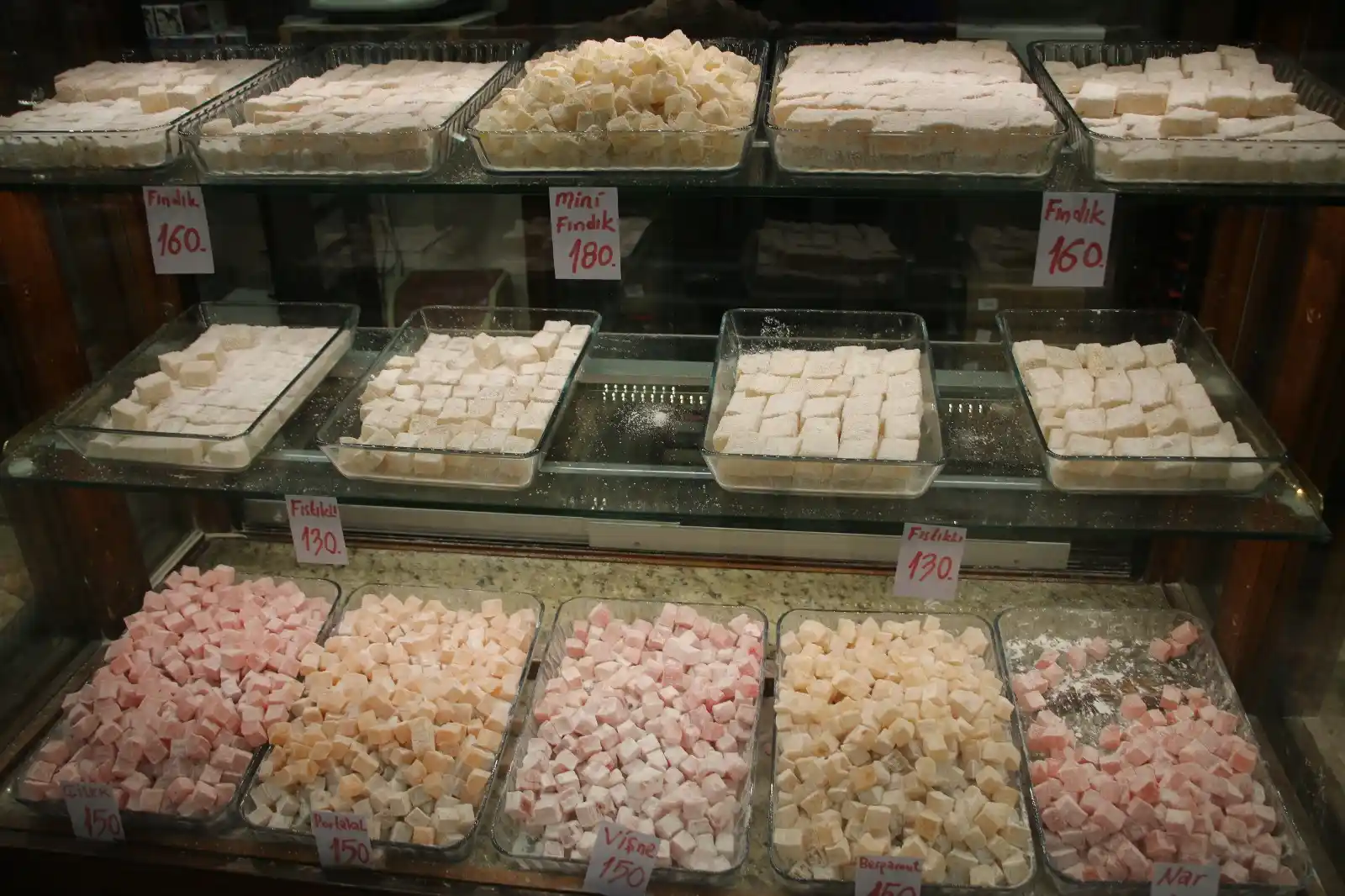 Kütahya’da 62 Yıldır Ağızları Tatlandırıyor (4)