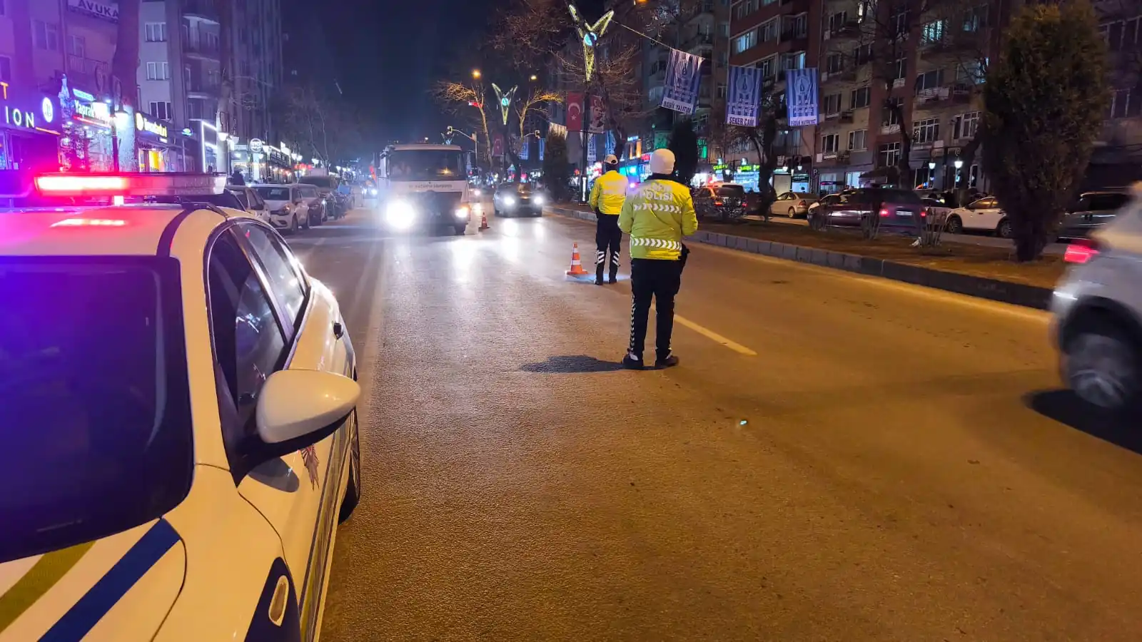 Kütahya’da Ehliyetsiz, Muayenesiz Ve Sigortasız Yakalandı