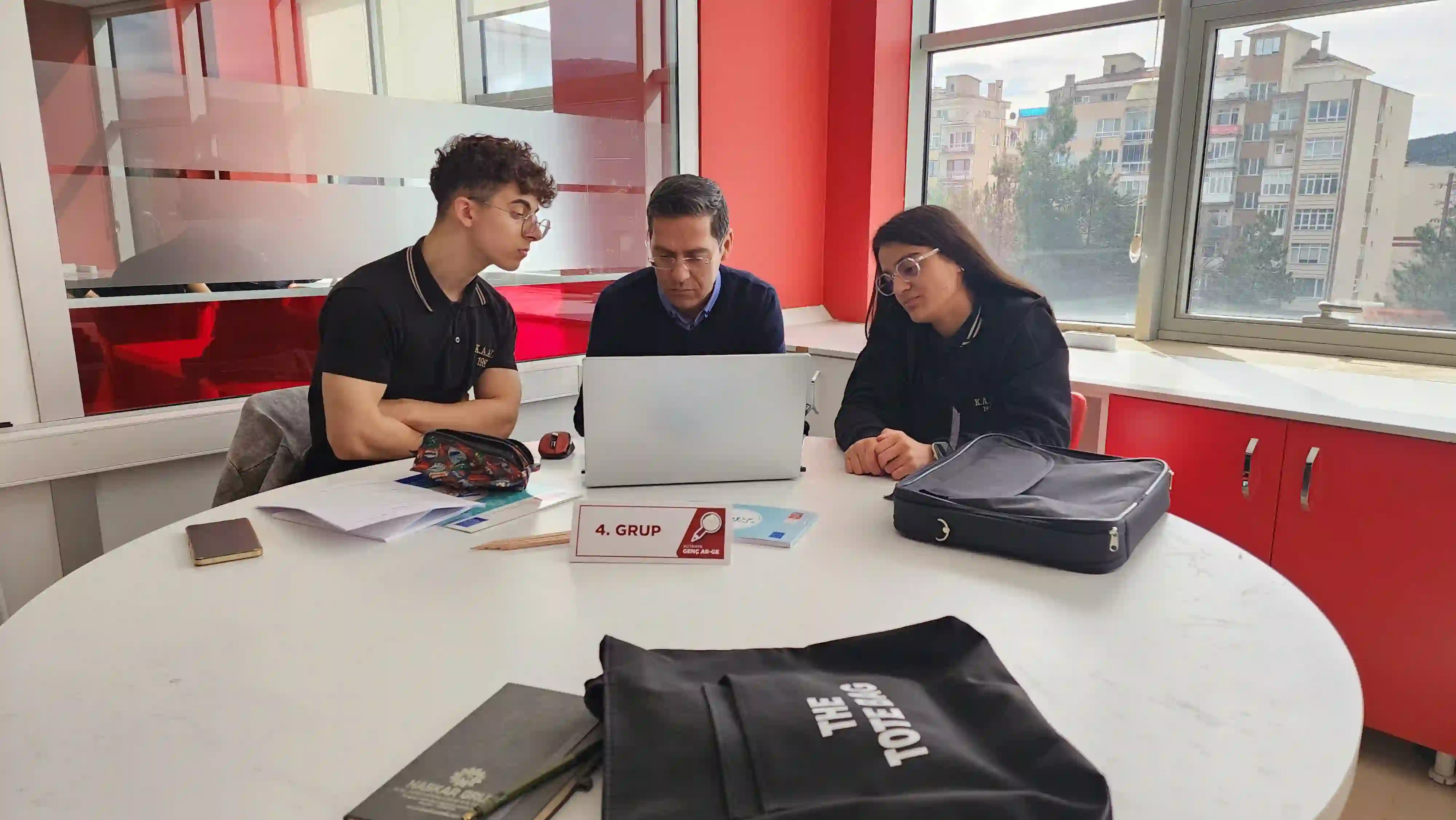 Kütahya’da Gençler Için Başlatılan Çalıştay Tamamlandı 1