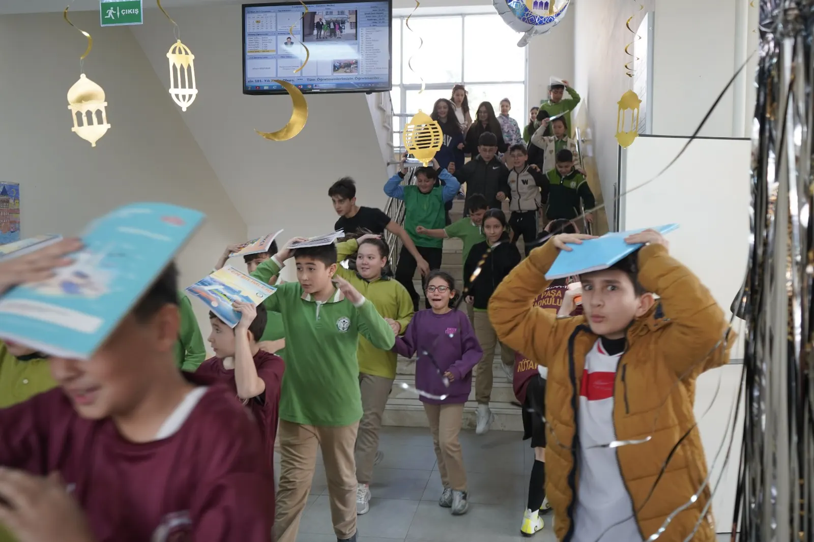 Kütahya’da Öğrenci Ve Öğretmenlerden Deprem Tatbikatı (3)-1