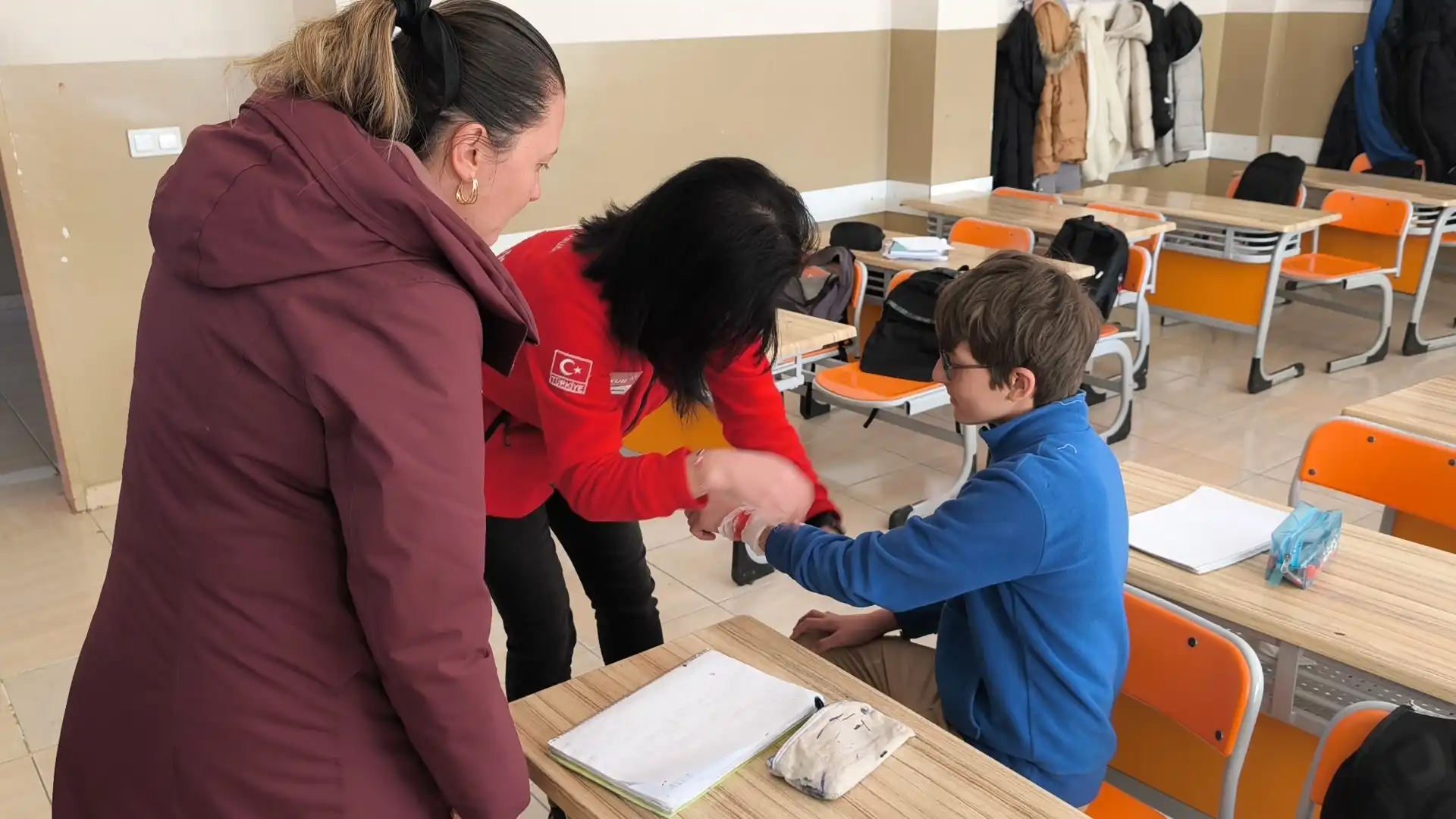 Kütahya’da Tüm Okullarda Eşzamanlı Deprem Tatbikatı (3)