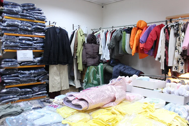 Muhtar, Muhtarlık Binasını Sosyal Markete Dönüştürdü (1)