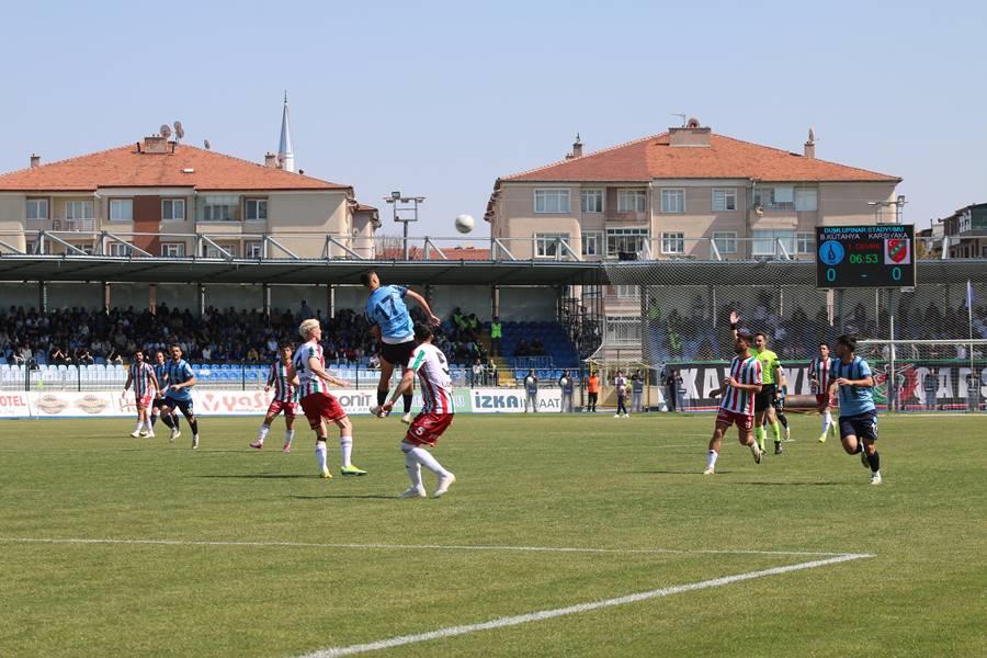 Belediye Kütahyaspor Evinde Kazandı, Ikinciliğe Yükseldi (7)