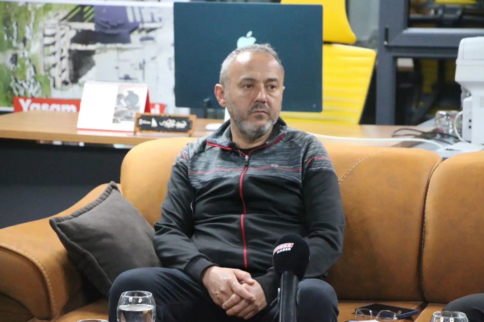 Belediye Kütahyaspor Gündemi Ekspres Canlı Yayınında Değerlendirildi (4)