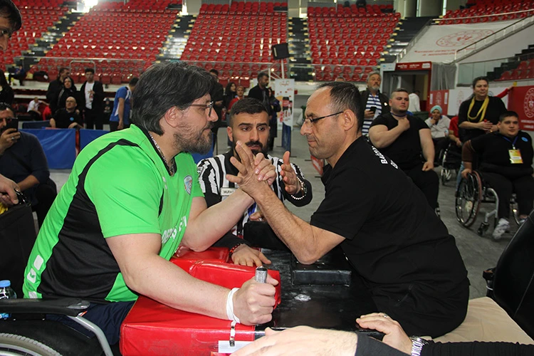 Bilek Güreşinde Bitmeyen Başarı 41. Şampiyonluğunu Kazandı