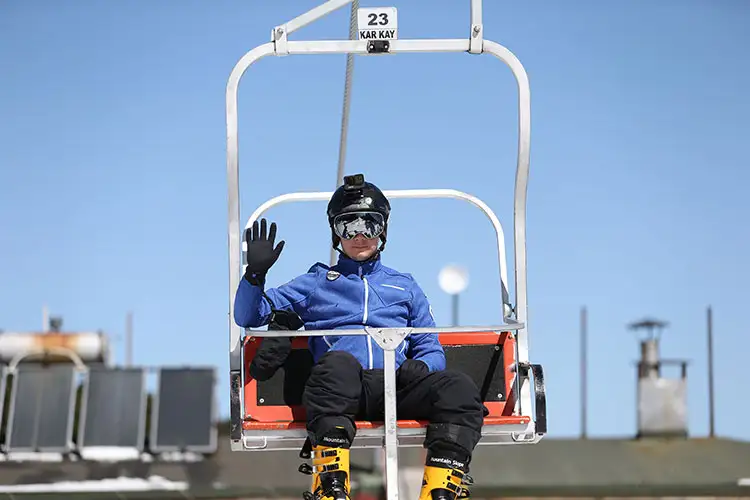 Küçük Yaşta Başladı, Snowboardda Türkiye Şampiyonu Oldu (2)