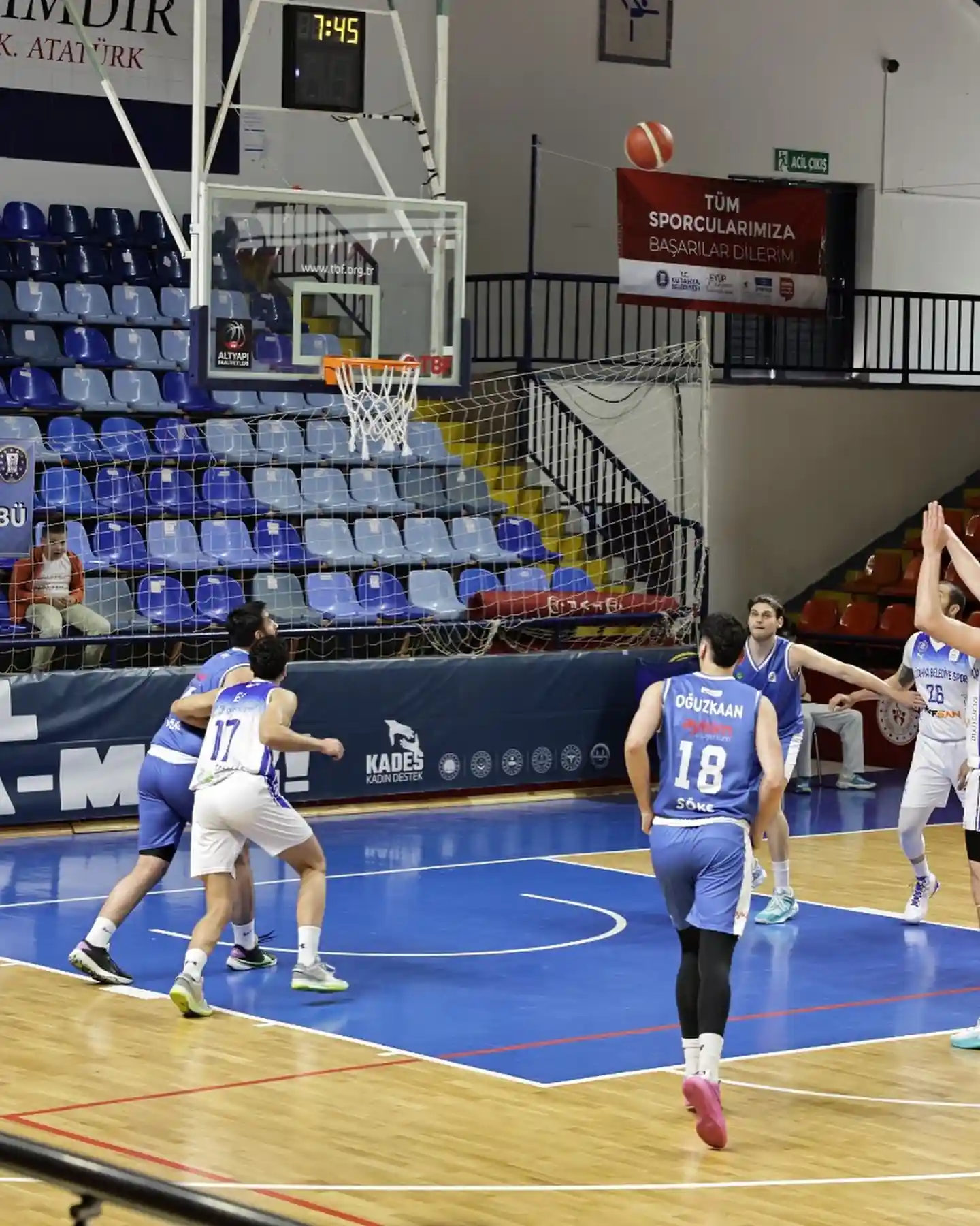 Kütahya Belediyespor Basketbolda Galibiyetlerle Ilerliyor 1