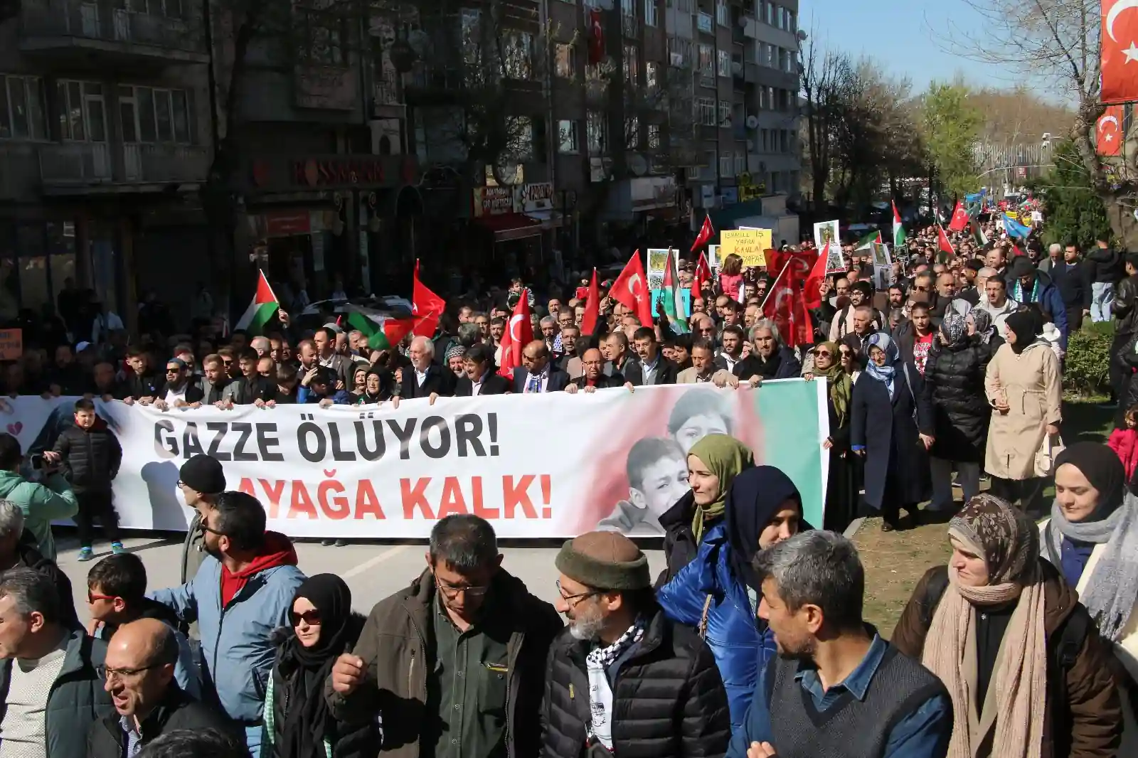 Kütahya’da Binlerce Vatandaş, Filistin Ve Gazze Için Yürüdü 3
