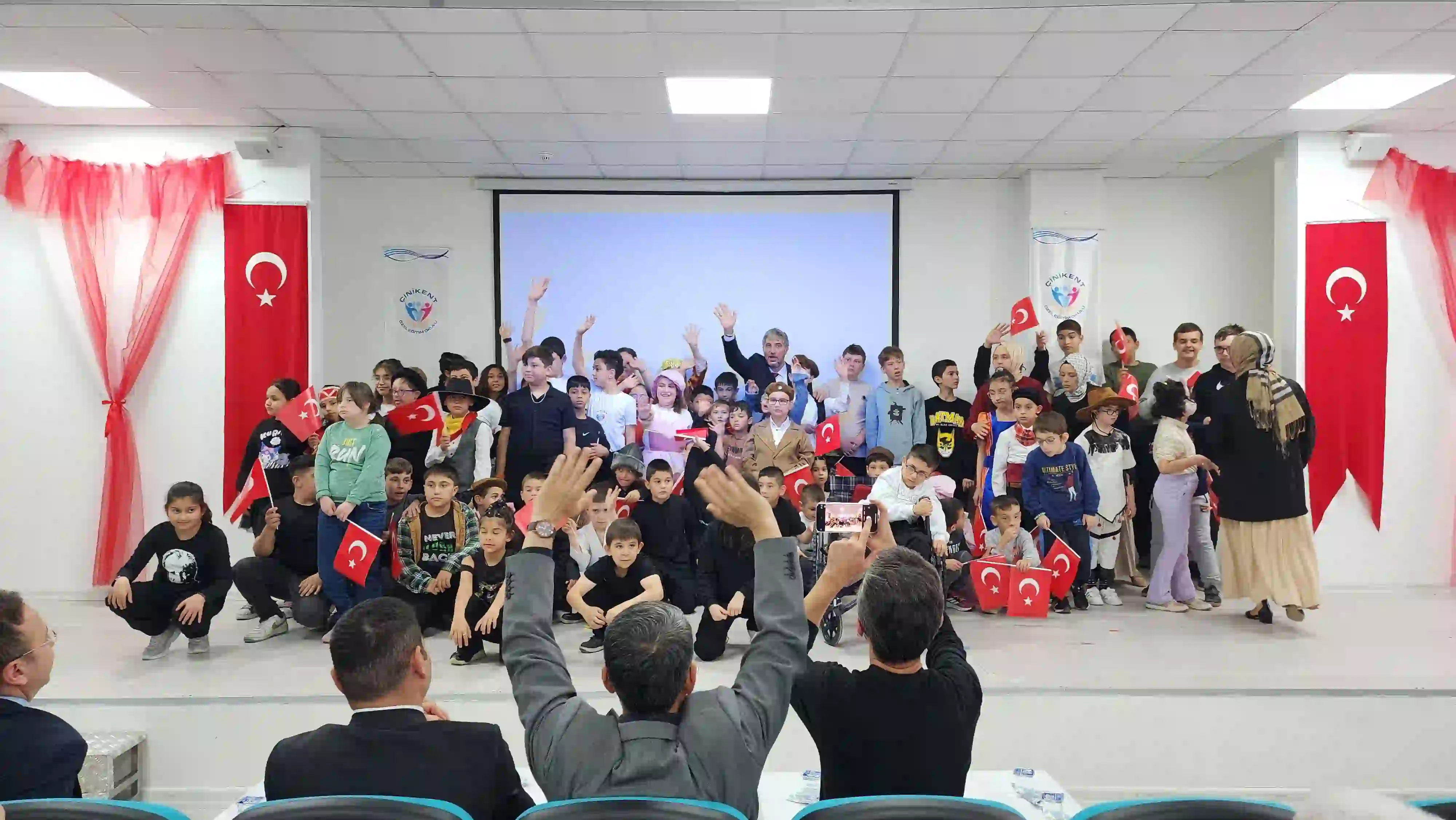 Kütahya’da Çocuk Bayramı Şenlikleri Coşkusu 1