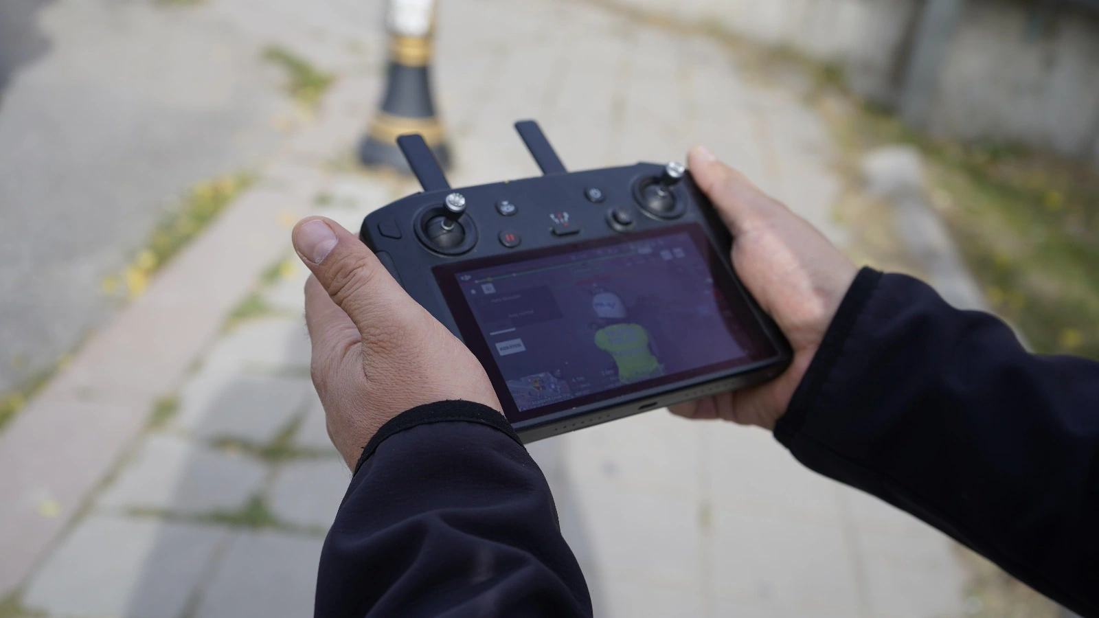 Kütahya’da Direksiyon Başında Cep Telefonu Kullandılar Cezayı Yediler