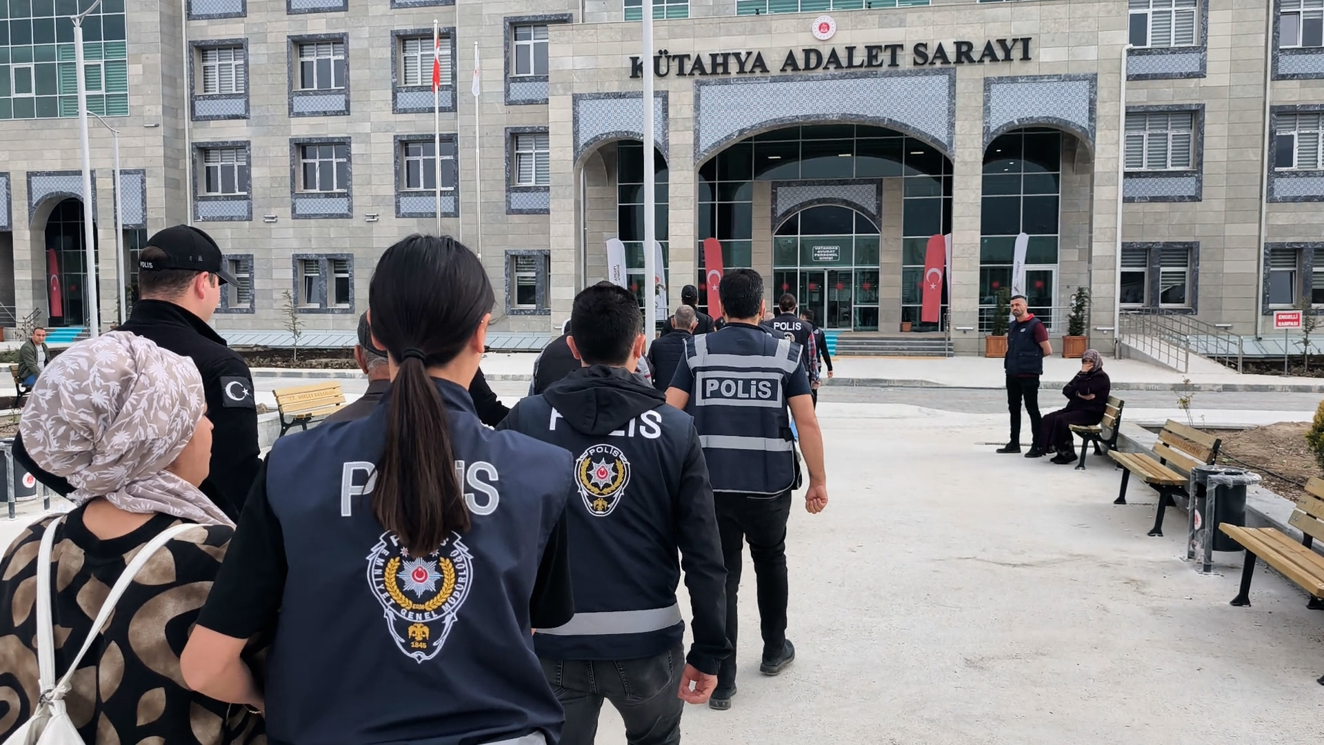 Kütahya’da Fuhuşa Aracılık Yapanlara Tutuklama Kararı (1)