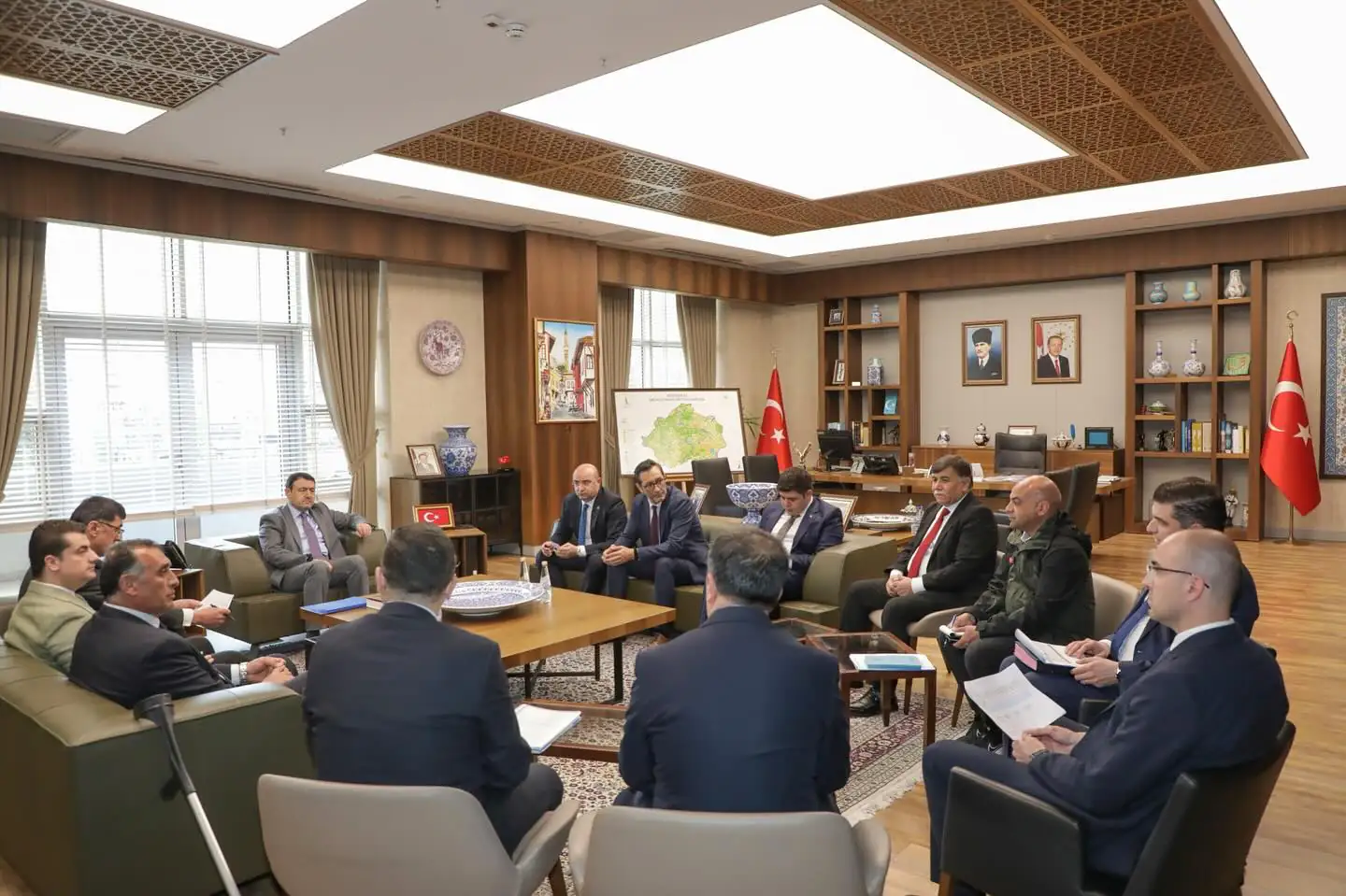 Kütahya’da Sahipsiz Hayvanlar Ve Çalışmaları Konuşuldu 1