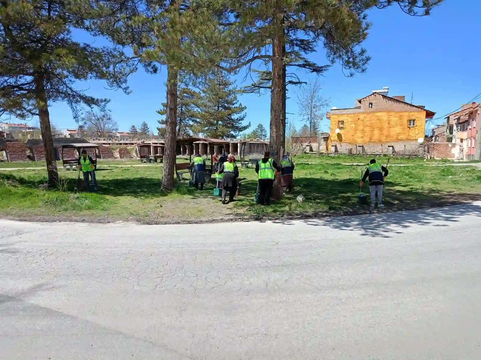 Kütahya’da Vefa Mahallesi’nde Temizlik Sürüyor 4