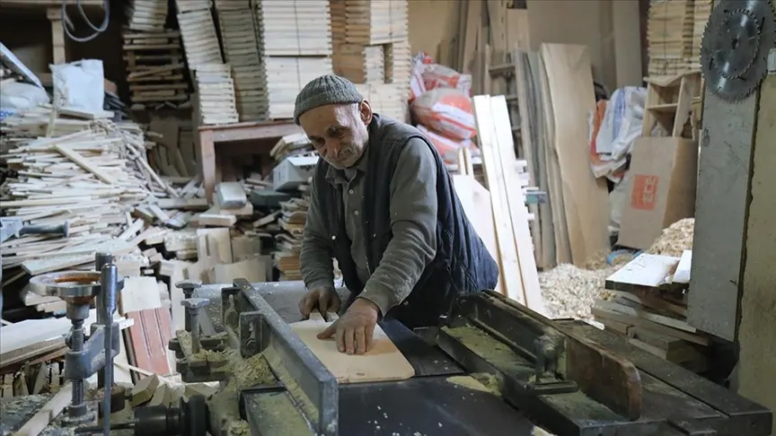 Marangozluk Mesleği 55 Yıldır Aileden Aileye Devam Ediyor (1)