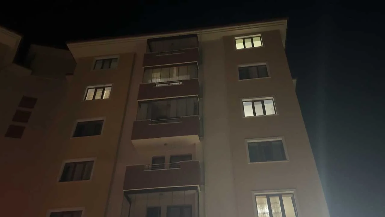 Yaşlı Kadın Evinde Ölü Bulundu1