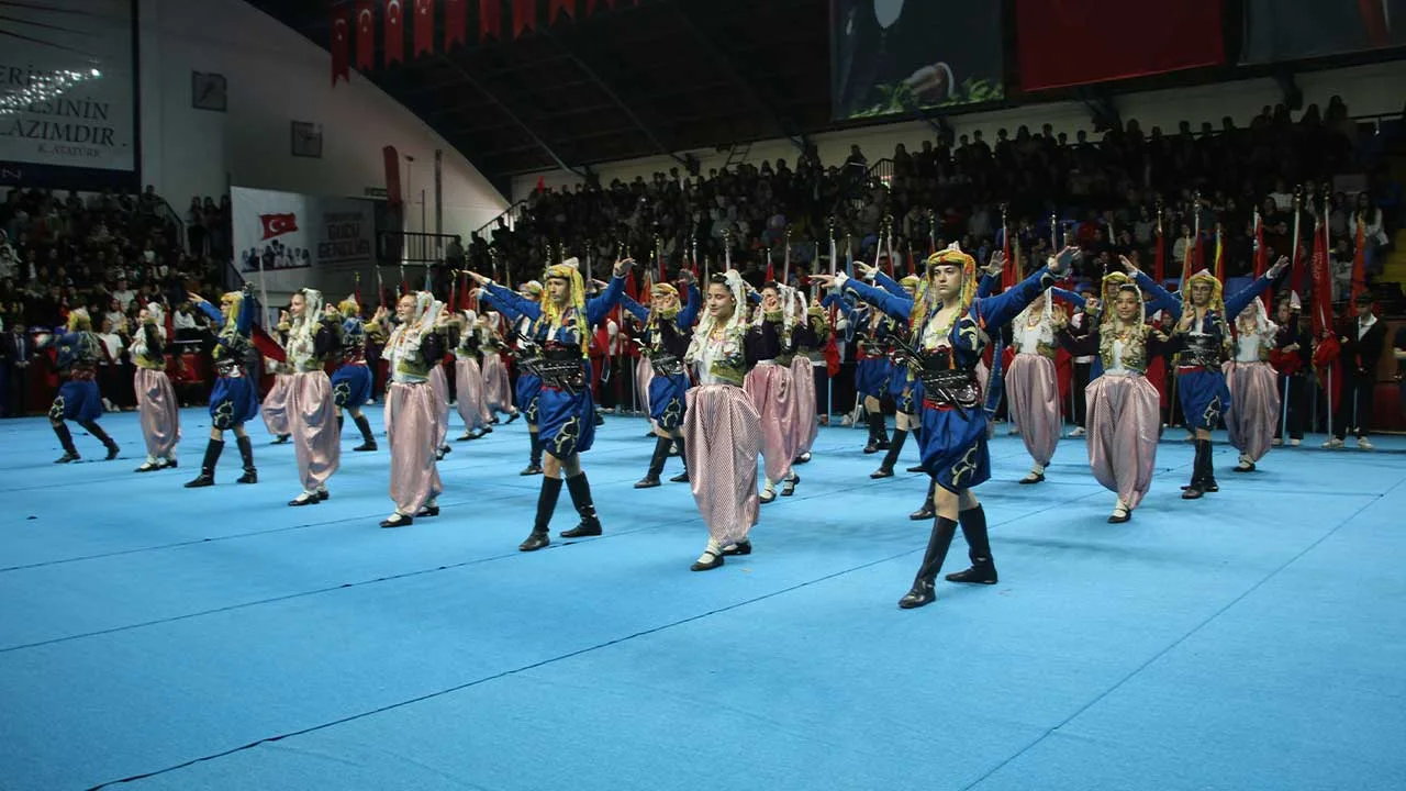 19 Mayıs Kütahya'da Coşkuyla Kutlandı14