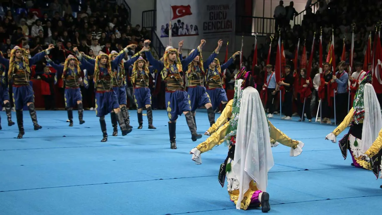 19 Mayıs Kütahya'da Coşkuyla Kutlandı16