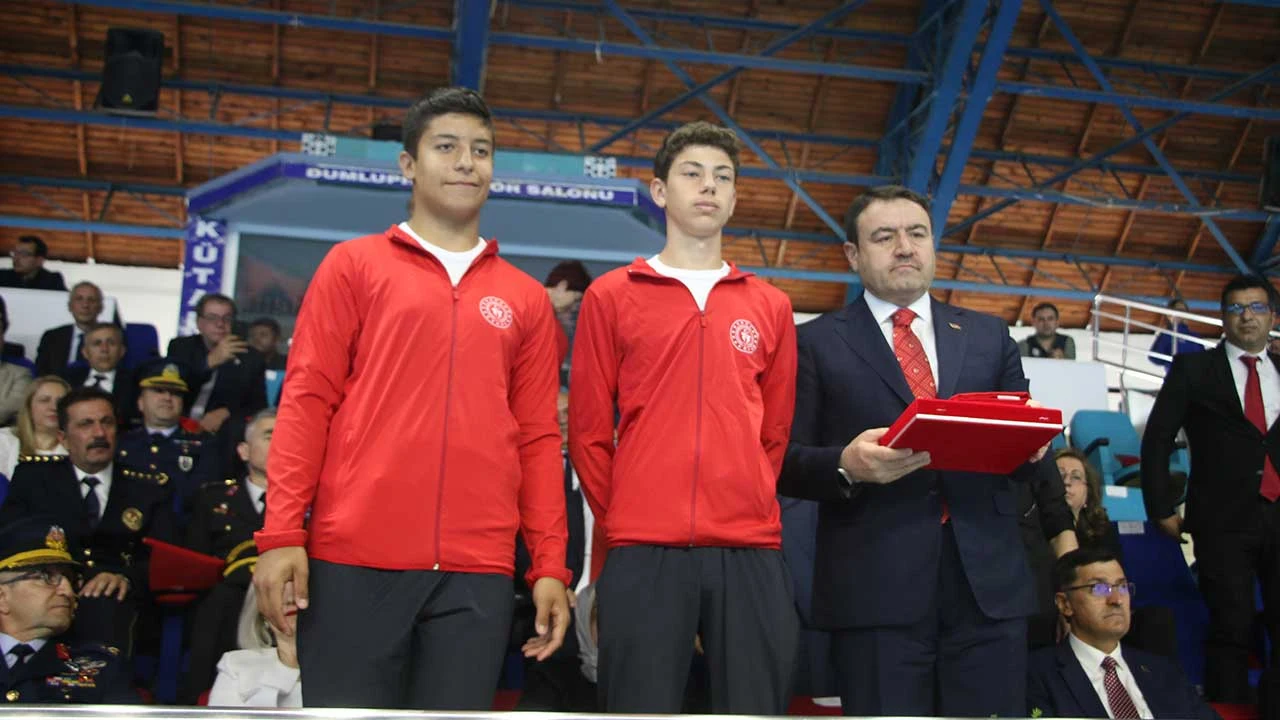 19 Mayıs Kütahya'da Coşkuyla Kutlandı18