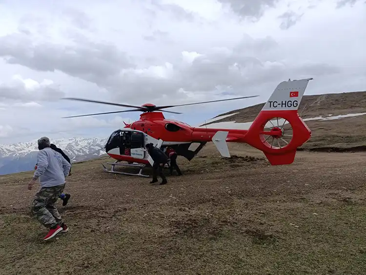 30 Dakikalık Ambulans Helikopter Yolculuğu Hayat Kurtardı1