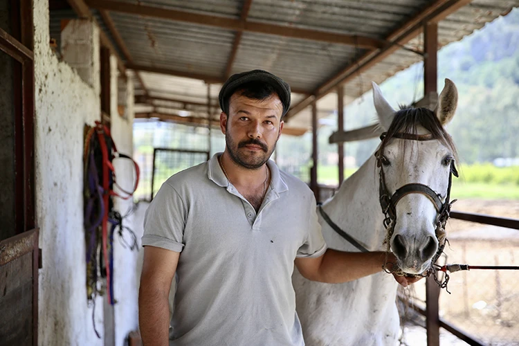At Sevgisiyle Başlayan Yolculuk Mesleğe Dönüştü (1)