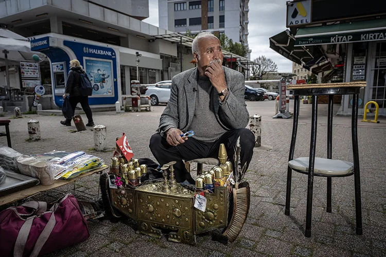 Ayakkabı Boyacısının Kuaför Kedisi Kardelen Günlerdir Kayıp (3)
