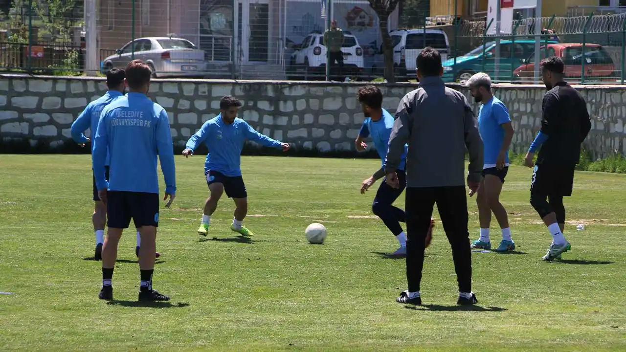 Belediye Kütahyaspor, Muş Spor’a Hazırlanıyor 5