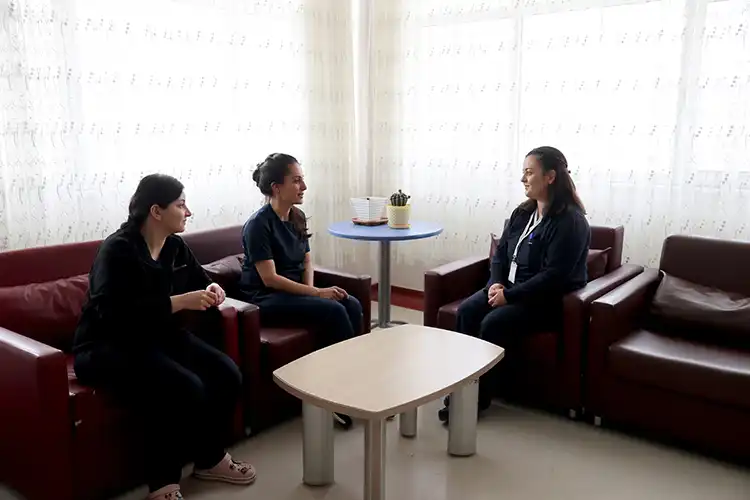 Görme Kaybı Engellemedi Hastalarına Destek Oluyor (1)