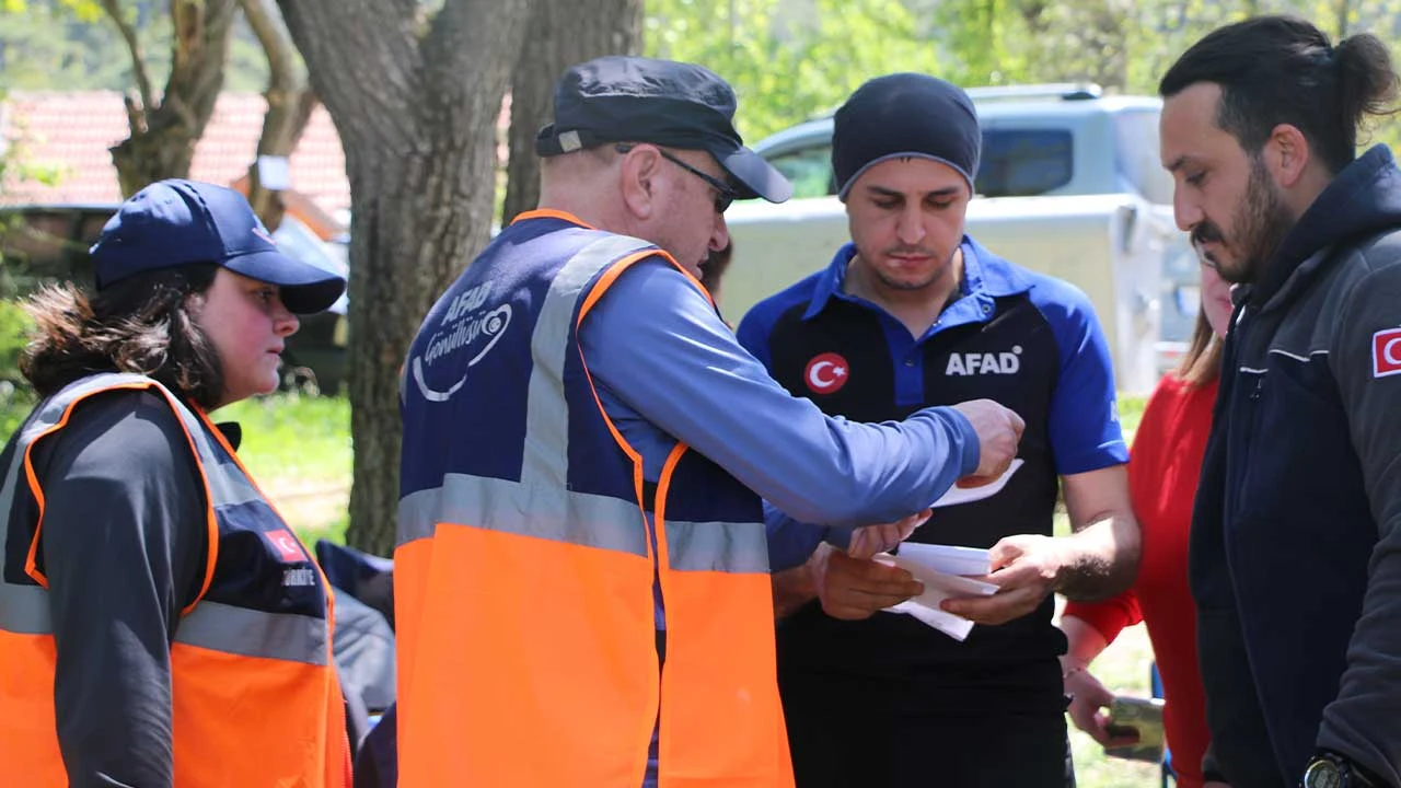 Kütahya A F A D Gönüllüleri Eğitim Sınavında Buluştu2