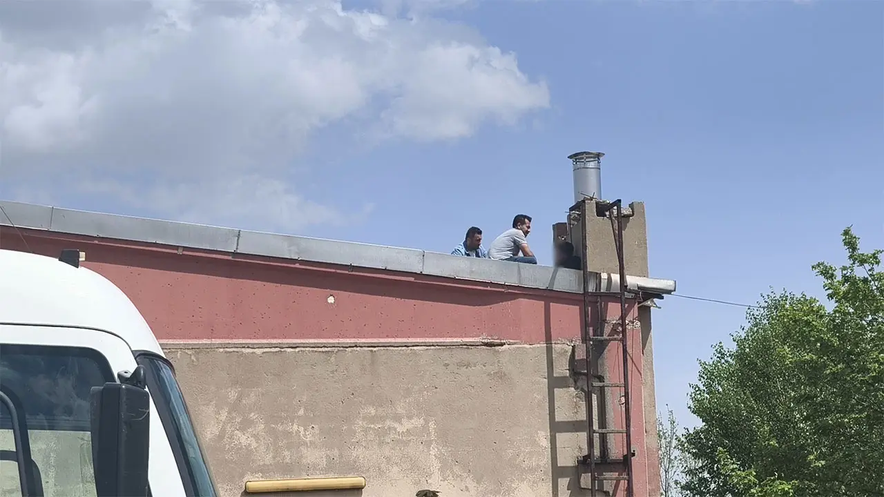 Kütahya Polisi Hırsızı Çatıda Yakaladı3