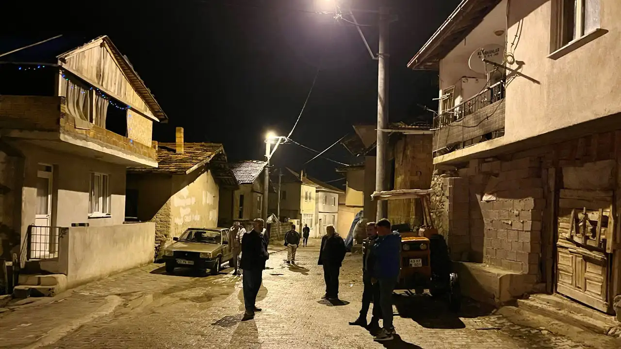 Kütahya Simav'da Korkulu Bekleyiş Sürüyor5