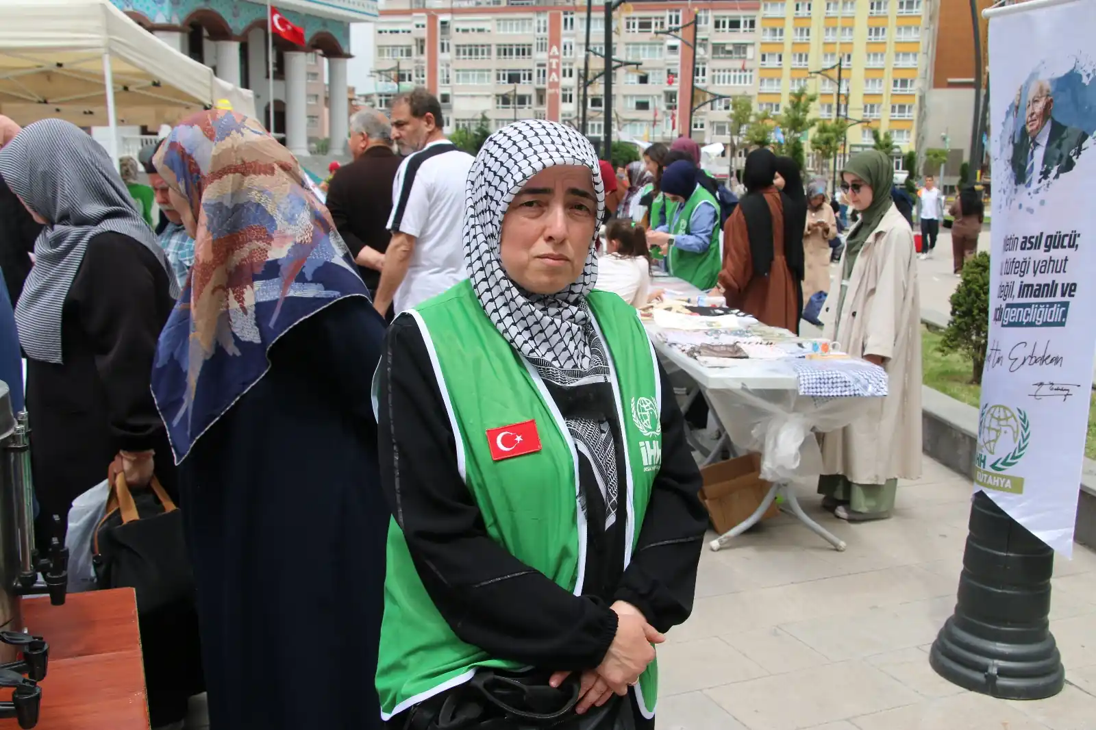 Kütahya’da Kadınlar Ve Gençlerden Gazze’ye Destek Kermesi 2