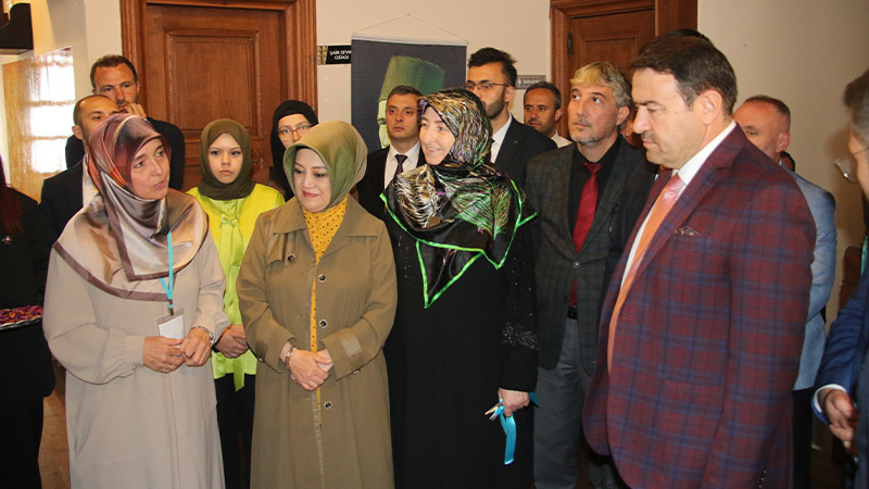 Kütahya’da Kursiyerlerin El Hünerleri Sergilendi  (4)