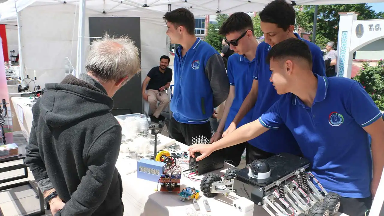 Kütahya’da Meslek Liselerinden Bizi Tercih Edin Çağrısı6