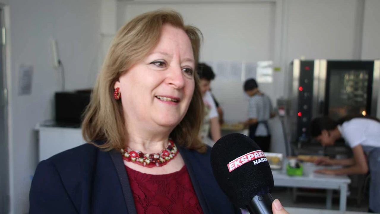 Kütahya’da Ortaokul Öğrencilerine Zanaat Öğretiliyor4