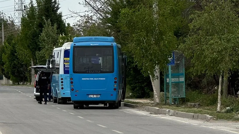 Kütahya’da Özel Halk Otobüsleri Çarpıştı, 1 Yaralı 1