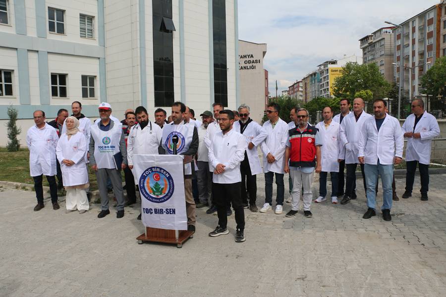 Kütahya’da Veterinerlerden Çağrı (1)