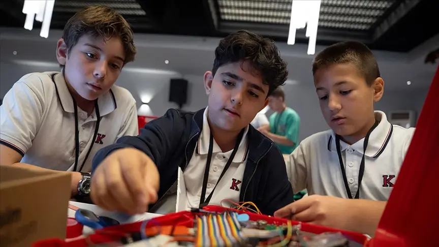 Ortaokul Öğrencilerinden Geleceği Şekillendiren Çevreci Projeler (3)