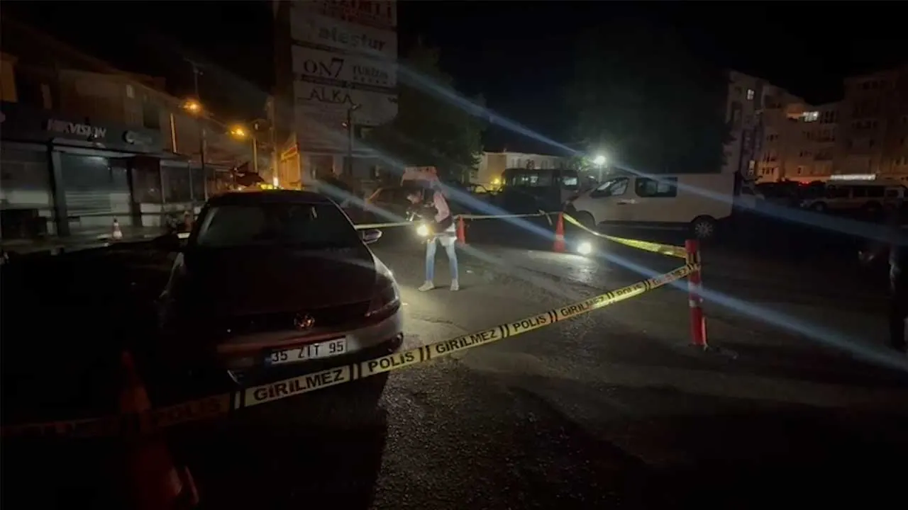 Otoparkta Meydana Gelen Kazada Bir Kişi Hayatını Kaybetti1