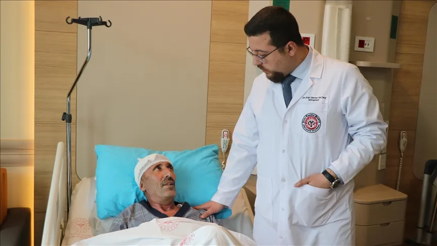 Şiddetli Baş Ağrısı Beyin Kanamasına Yol Açtı