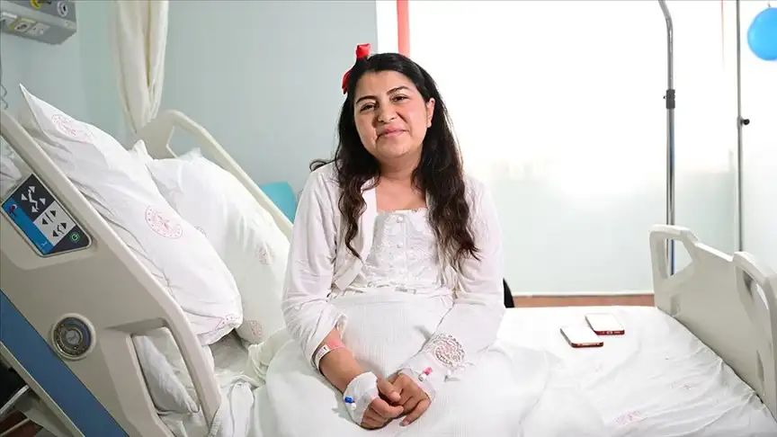 Türkiye'de Bir Ilk Akciğer Nakli Yapılan Hasta Anne Oldu (1)