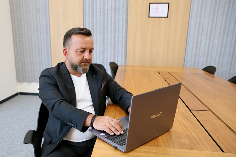 Yapay Zeka Teknolojisiyle Iş Süreçleri Hızlandırılıyor2