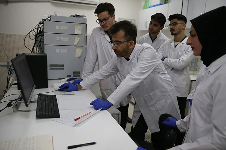 Yeni Ilaçlar Için 2 Bini Aşkın Bitki Analiz Edildi1