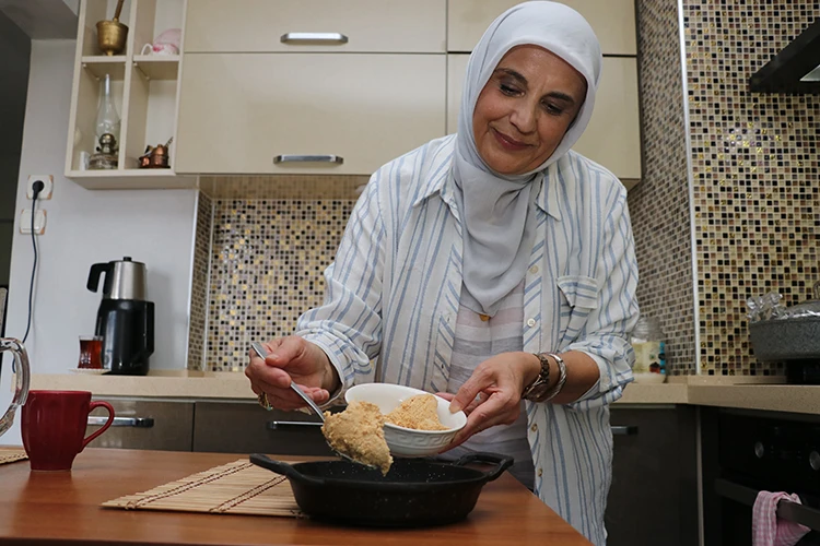 Yöresel Yemekleri Orijinal Haliyle Yaşatıyor (2)-1