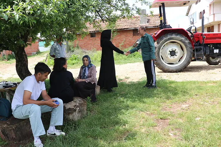 54 Köyün Ilk Kadın Muhtarı, Ilçede Kadınlara Örnek Oluyor1