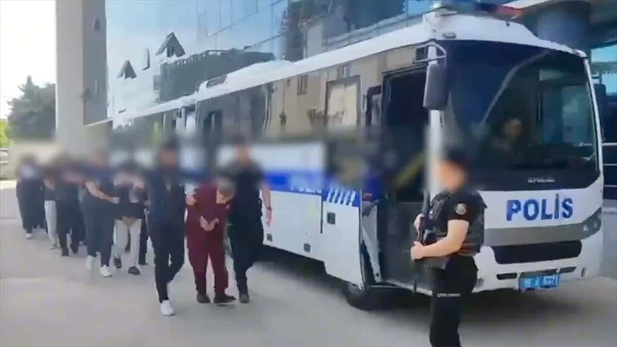 Aa 20250602 38157675 38157674 Siber Suclara Yonelik Operasyonlarda 423 Supheli Yakalandi (1)